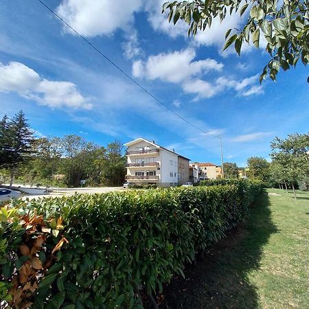Apartment Central Knin Esterno foto