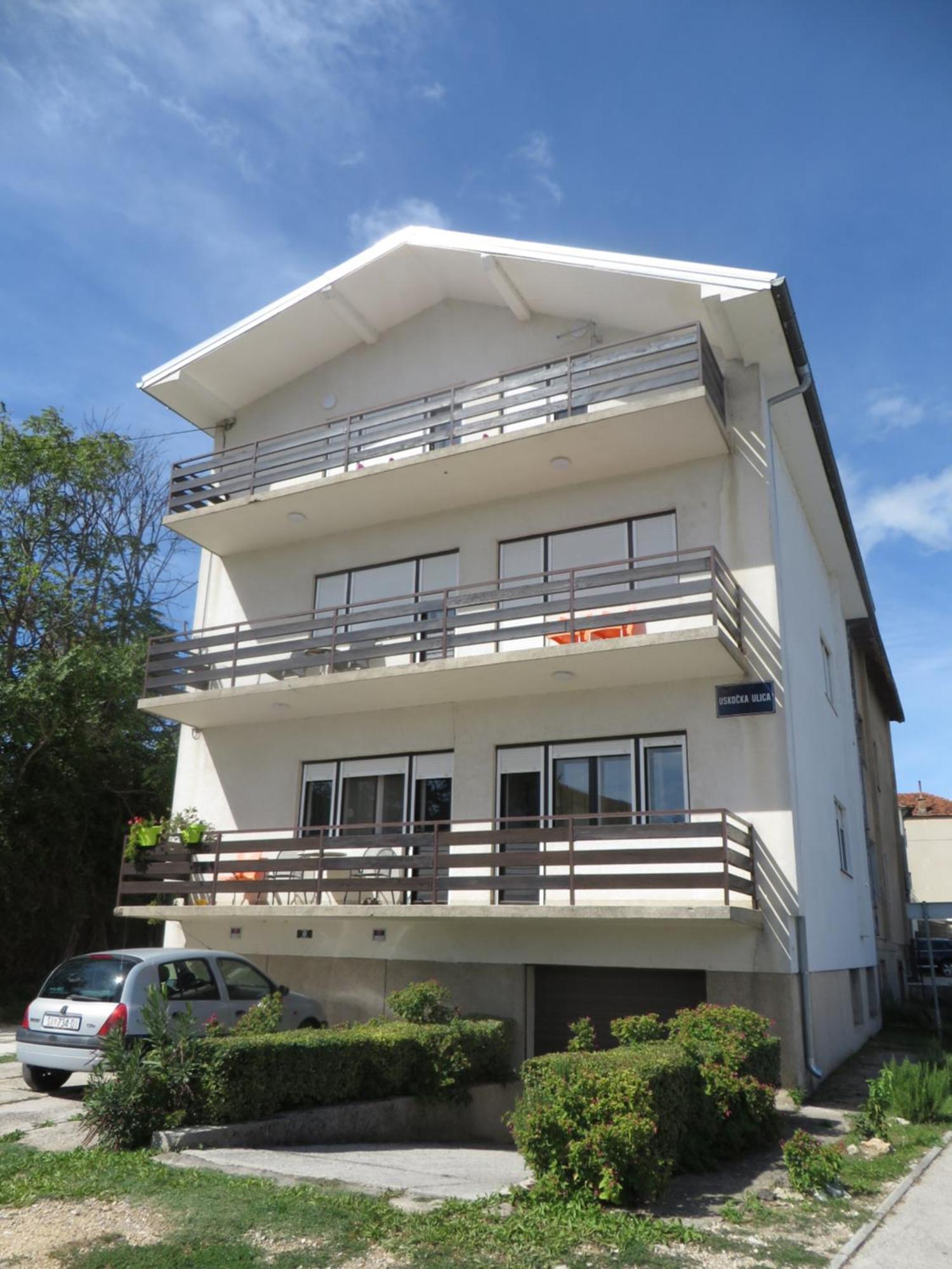 Apartment Central Knin Esterno foto