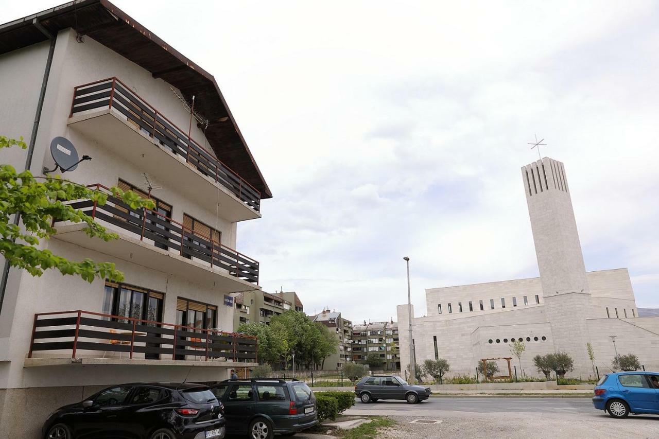 Apartment Central Knin Esterno foto