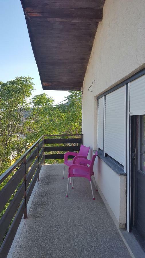 Apartment Central Knin Esterno foto