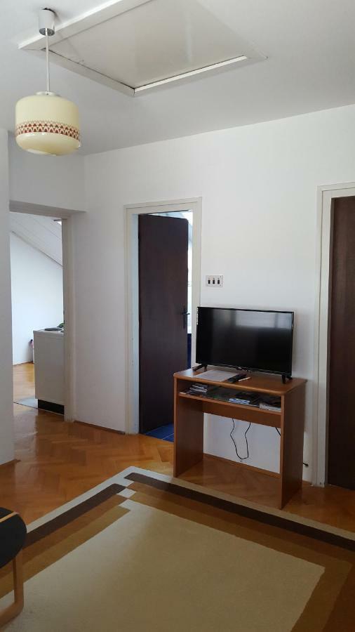 Apartment Central Knin Esterno foto